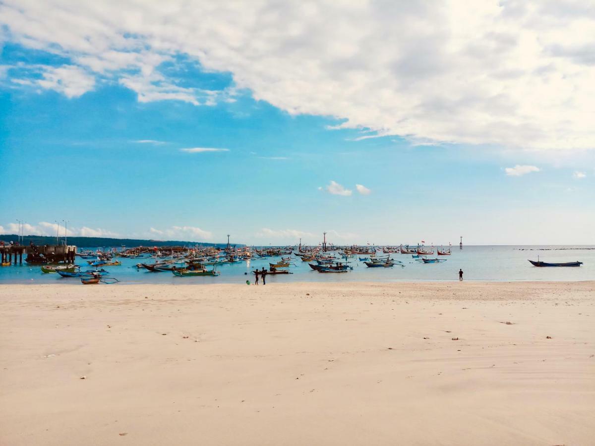 Отель Familytel Bali Kuta Selatan Экстерьер фото