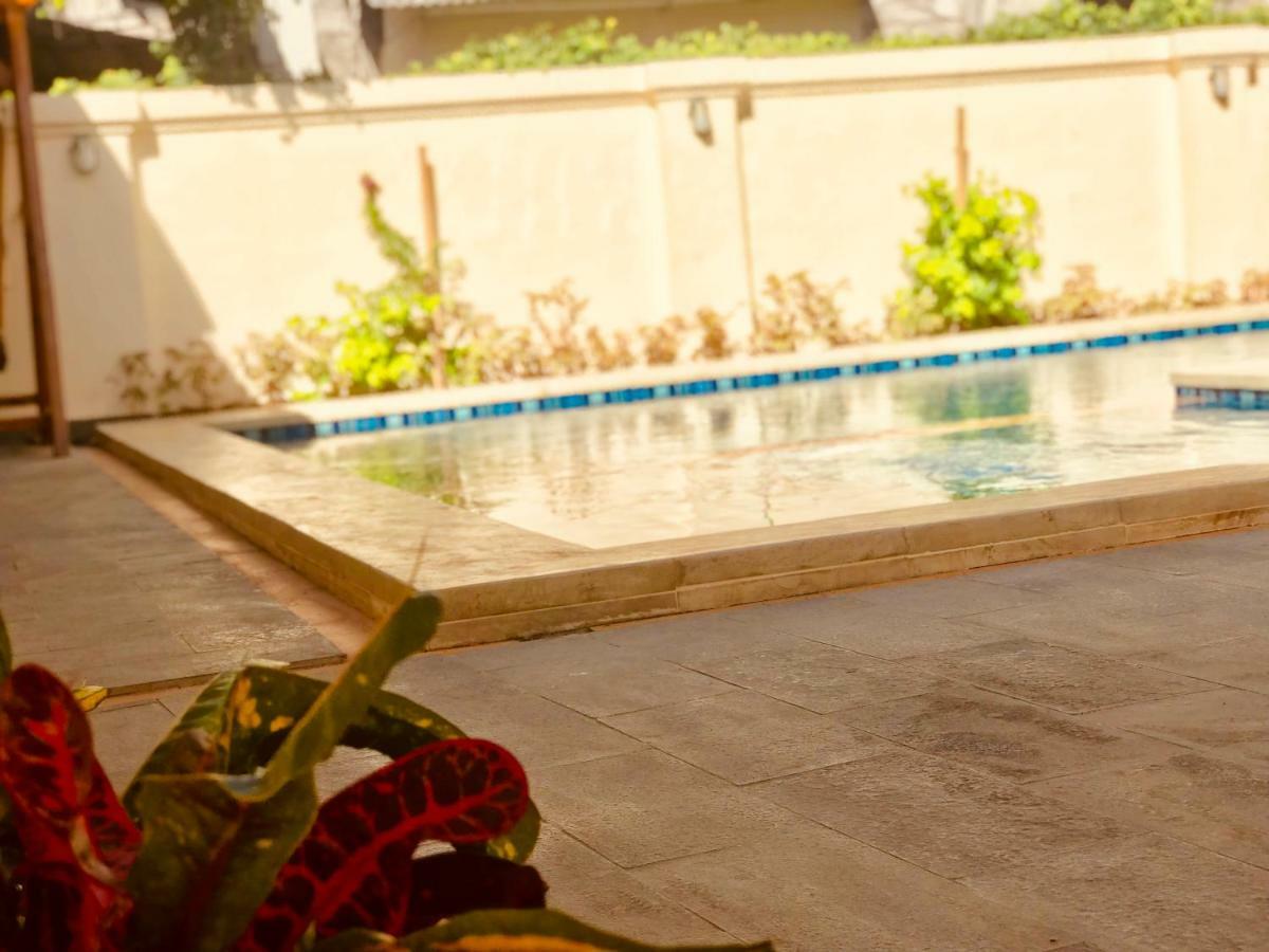 Отель Familytel Bali Kuta Selatan Экстерьер фото