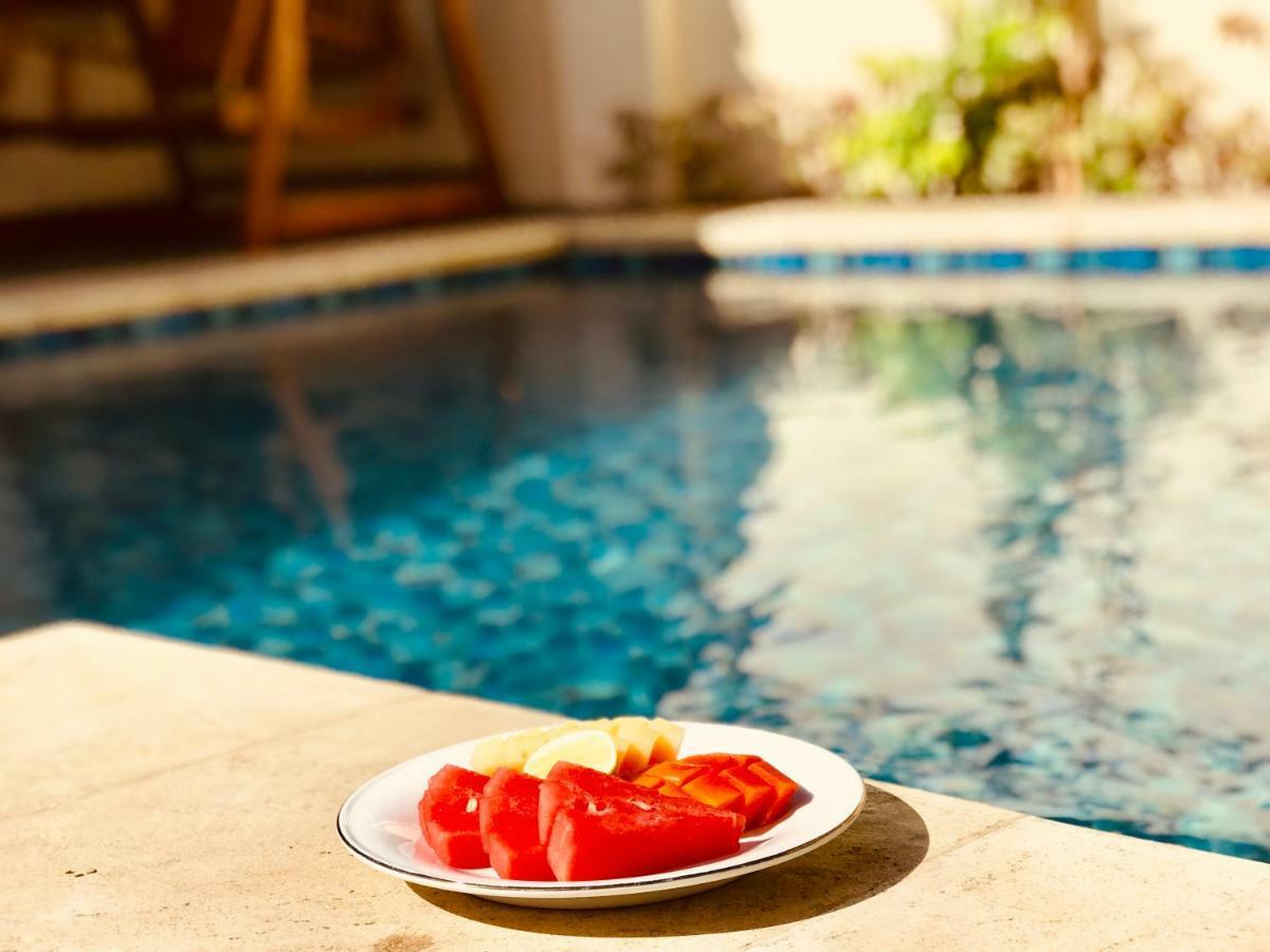 Отель Familytel Bali Kuta Selatan Экстерьер фото